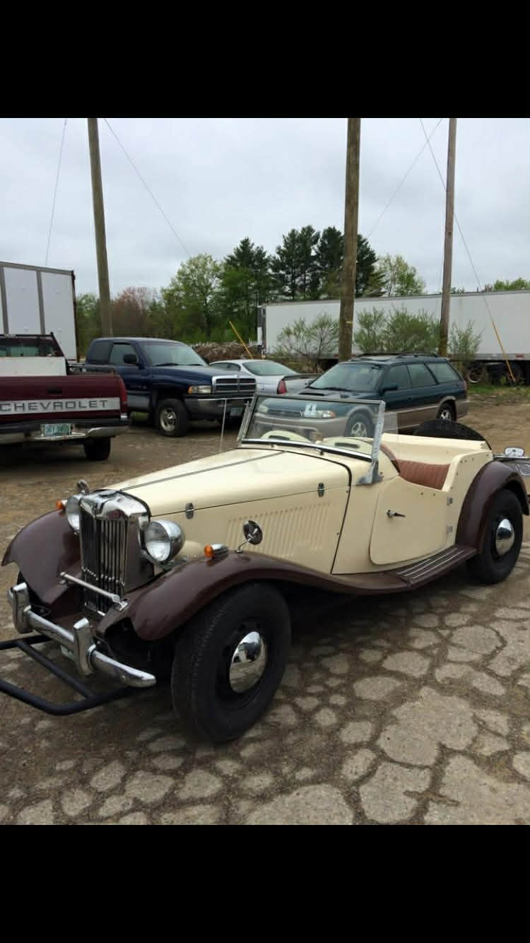 4e9e5400 B265 4c31 9da9 3ff825a296d0